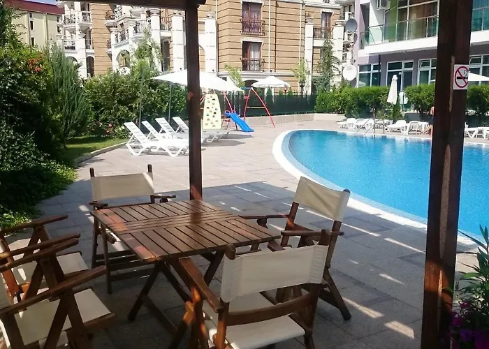 Family In Solmarin *