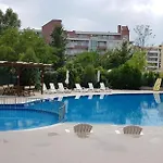 Apartment Family In Solmarin Sunny Beach