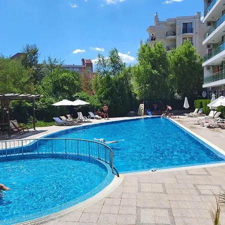 Family In Solmarin *