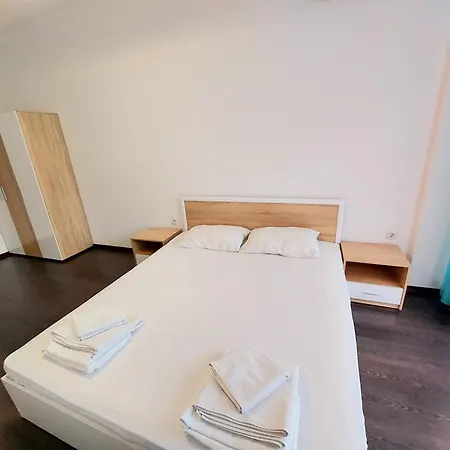 Family In Solmarin 아파트