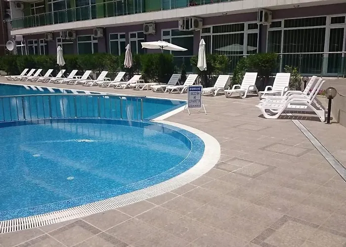 Family In Solmarin Сонячний Берег