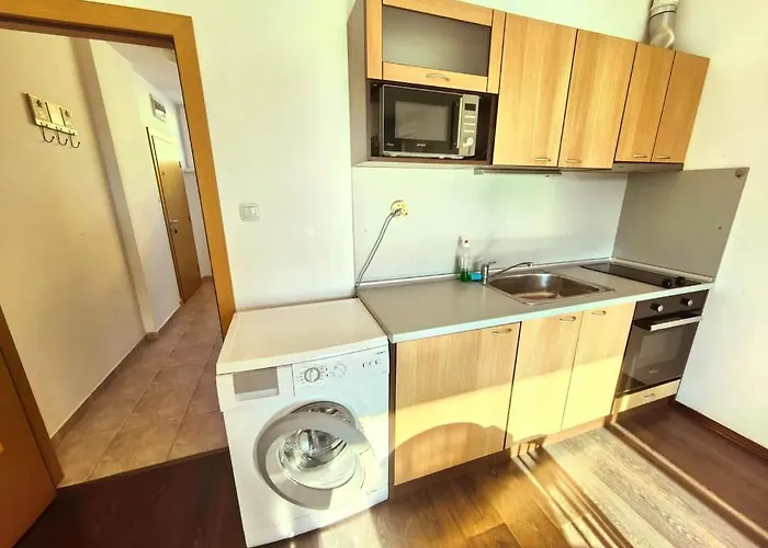 Family In Solmarin *